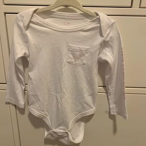 Vineyard Vines whale graphic baby bodysuit